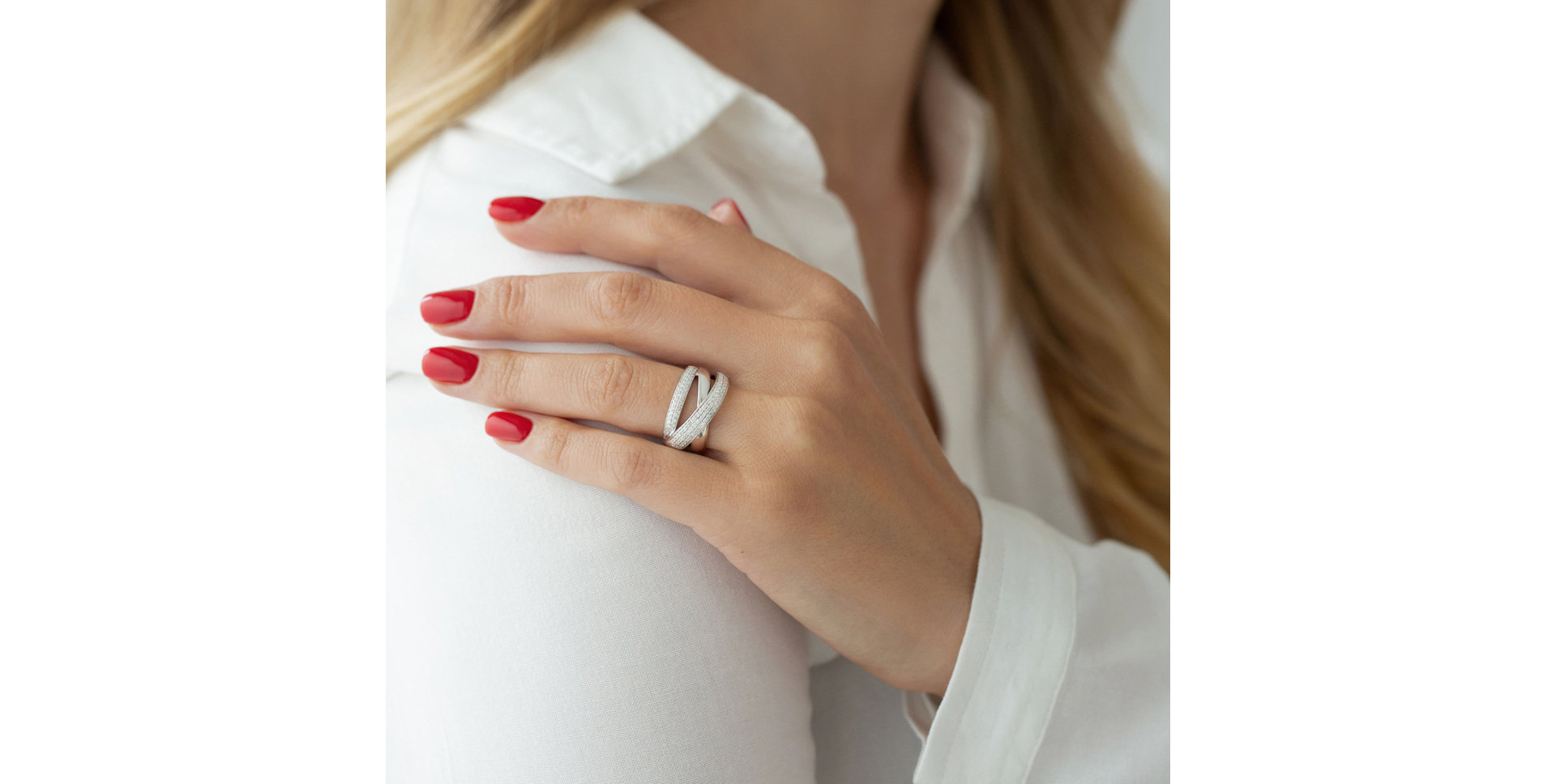 Diamond ring Brilliant Touch