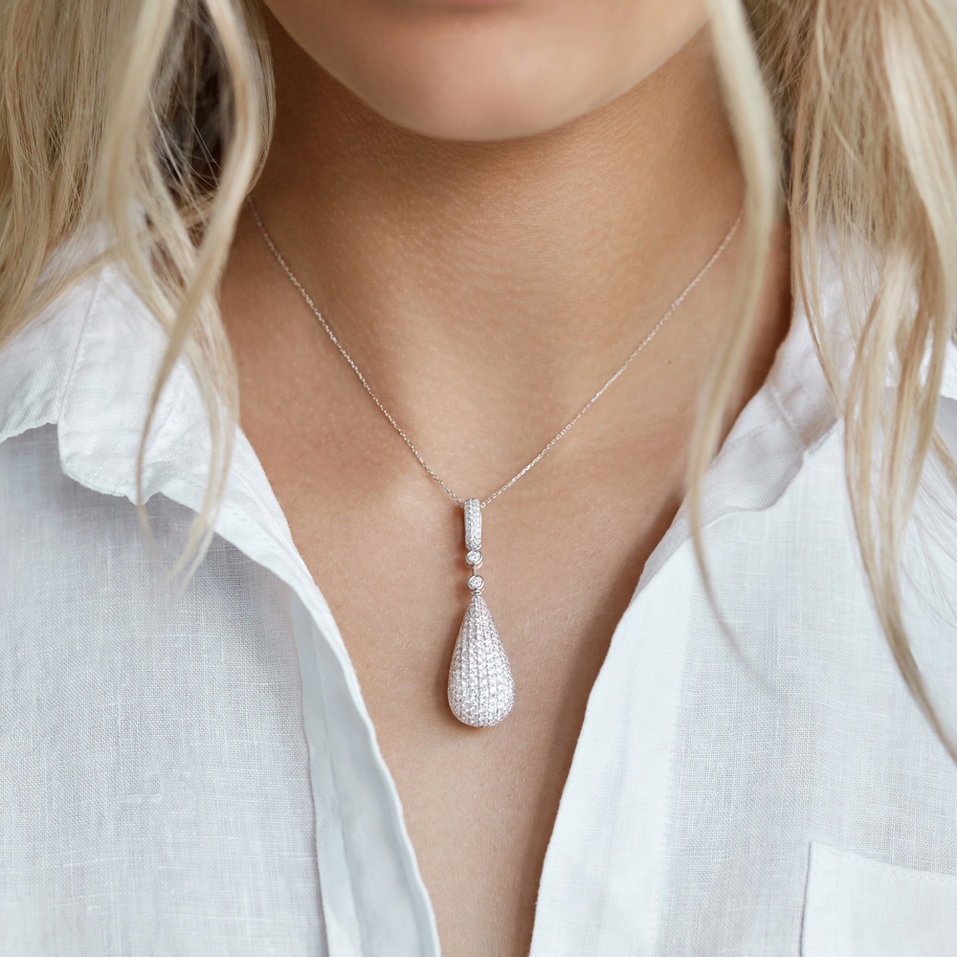 Diamond pendant Sparkling Tear