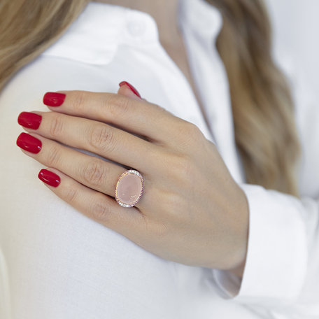 Diamond ring with Chalcedony and Sapphire Magic Temptation