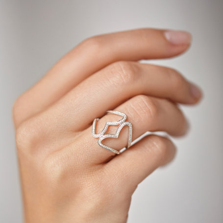 Diamond ring Connected Hearts