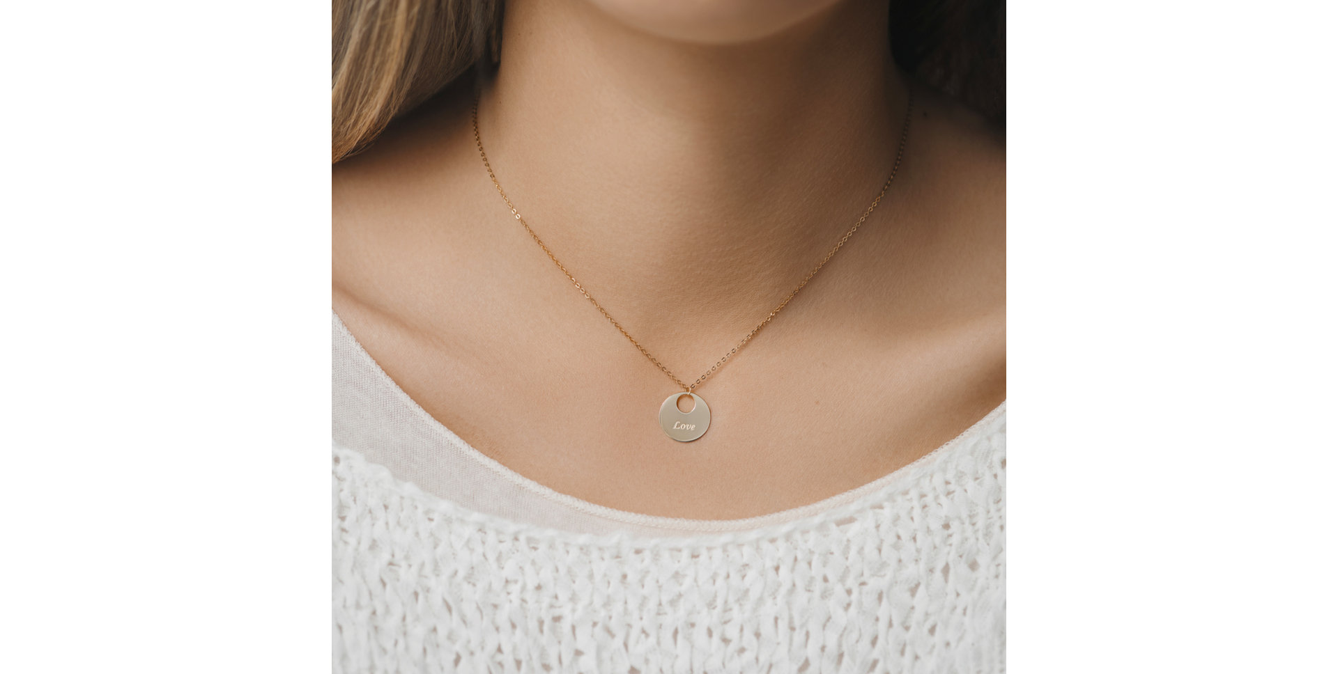 Diamond necklace Love Courier