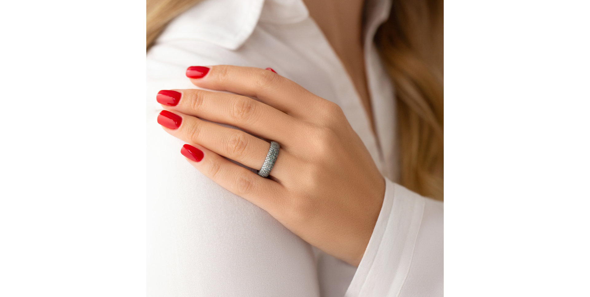 Ring with blue diamonds Night Sky