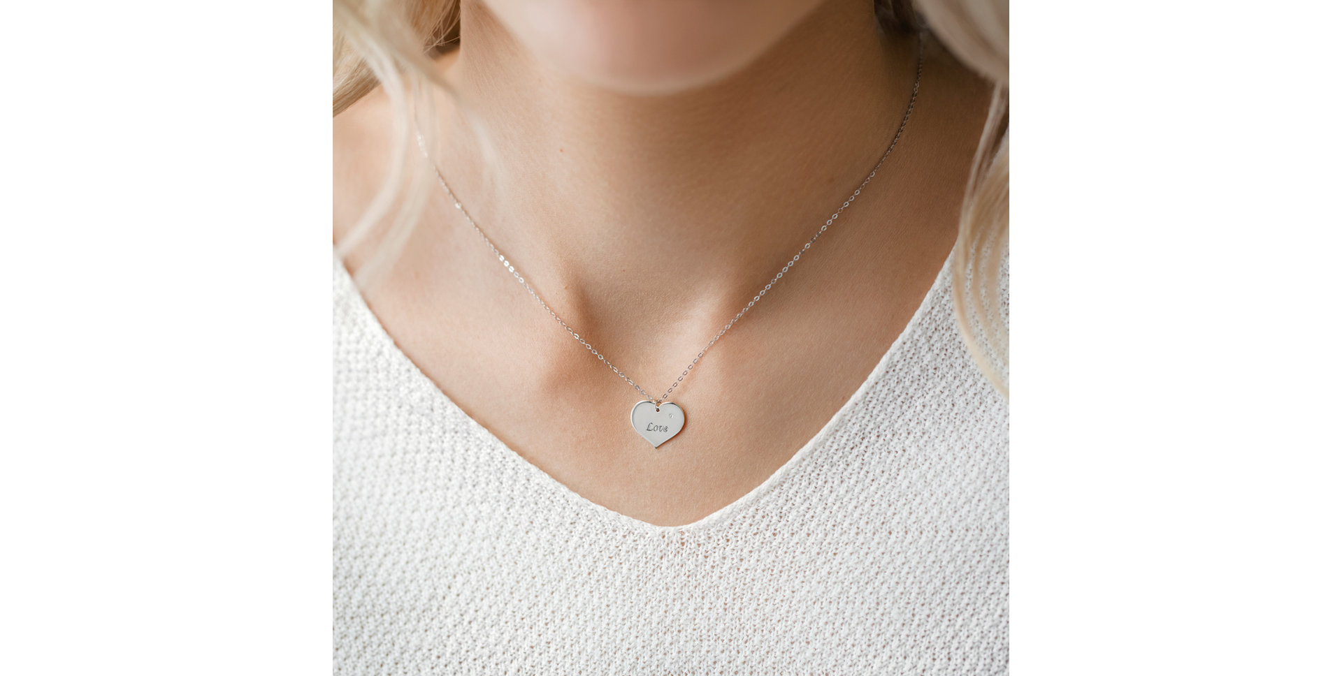 Diamond necklace Endless Love