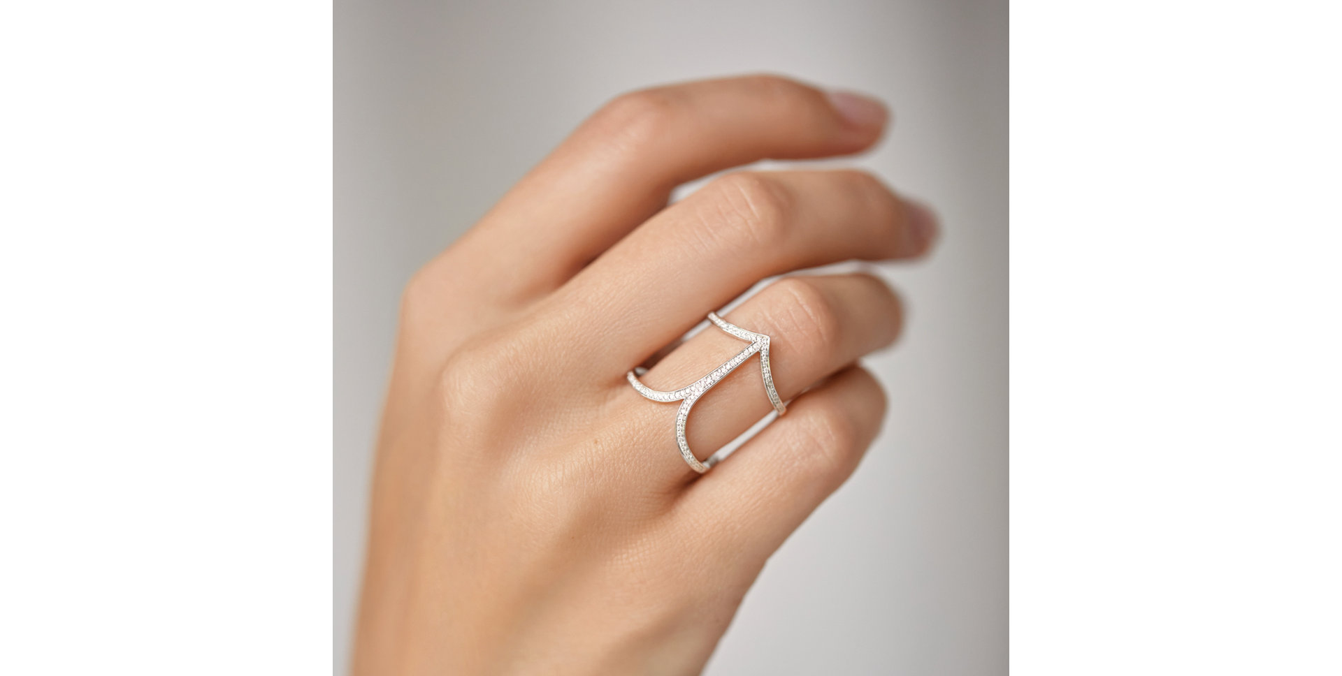 Diamond ring Luxy Way