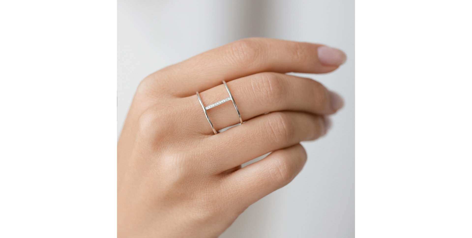 Diamond ring Simply Luxury