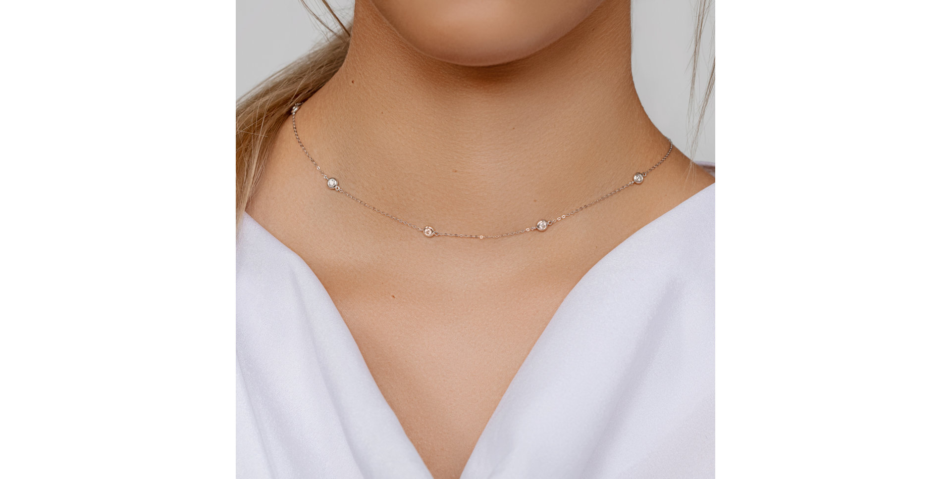 Diamond necklace Dots