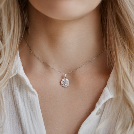 Diamond pendant Flower Star