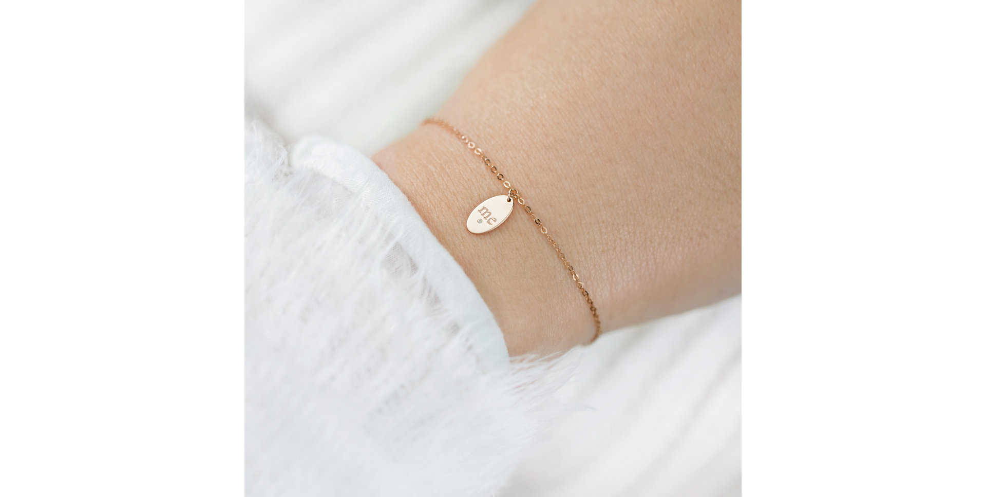 Diamond bracelet Love Amour Message