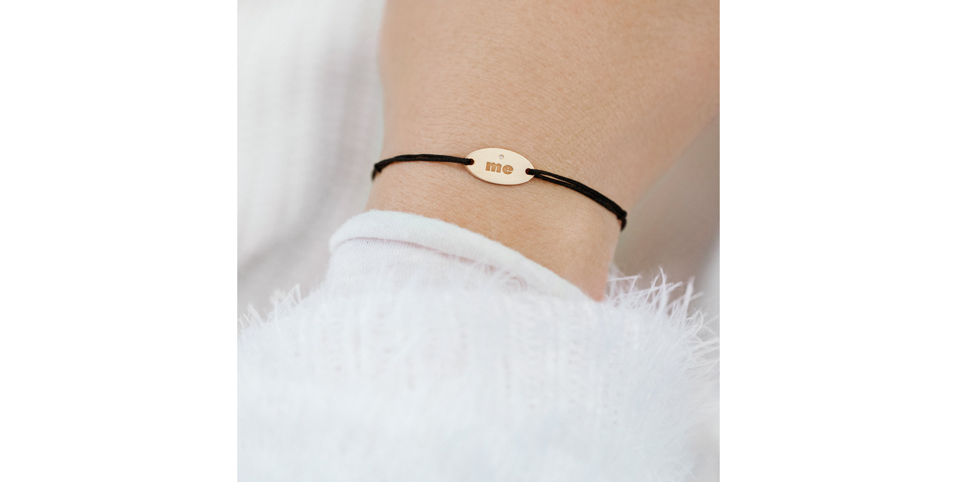 Diamond bracelet with cord Love