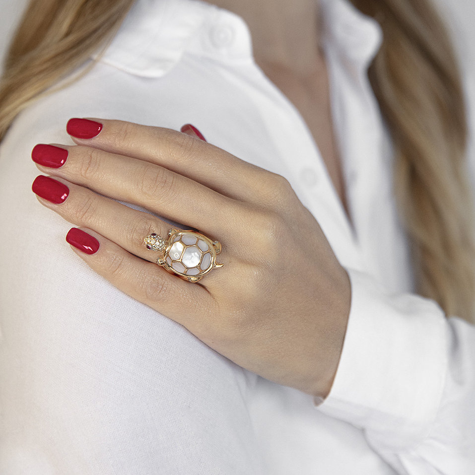 Ring with brown diamonds, Ruby and Mother of Pearl Graceful Turtle
