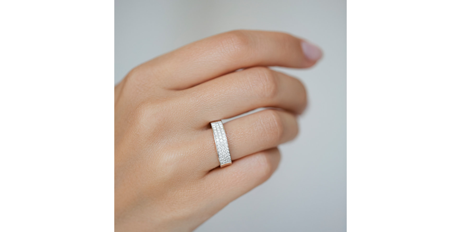 Ring with black diamonds Inferno Sin