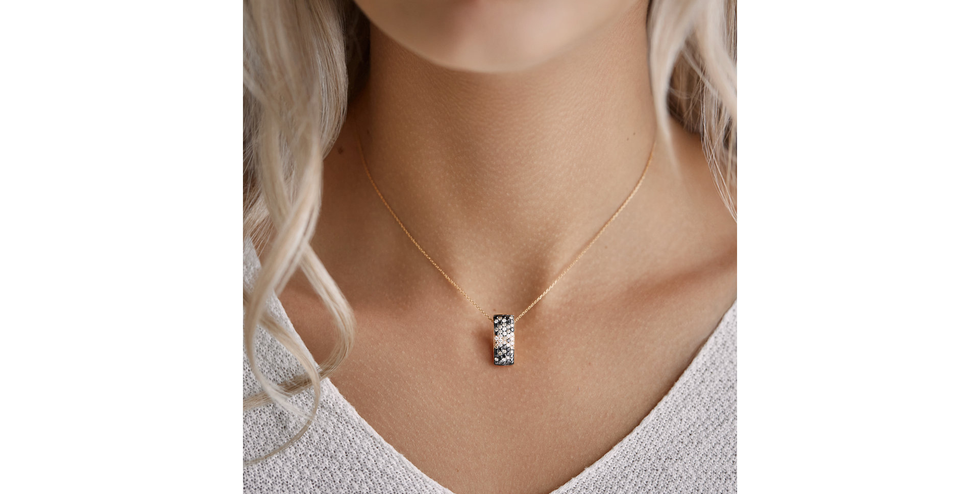 Pendant with black diamonds Inferno Night