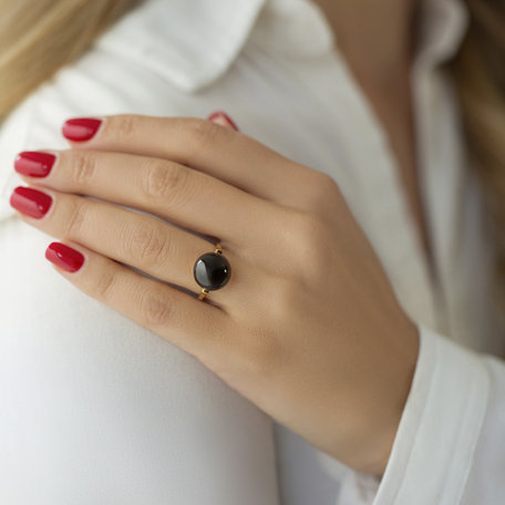 Ring with Chalcedony Sweet Embrace