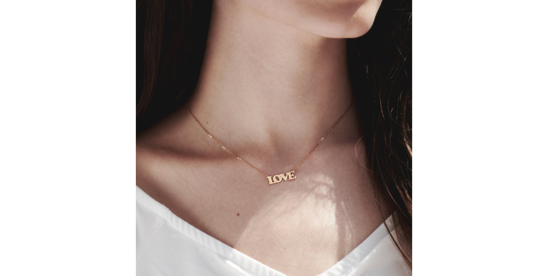 Diamond necklace Love