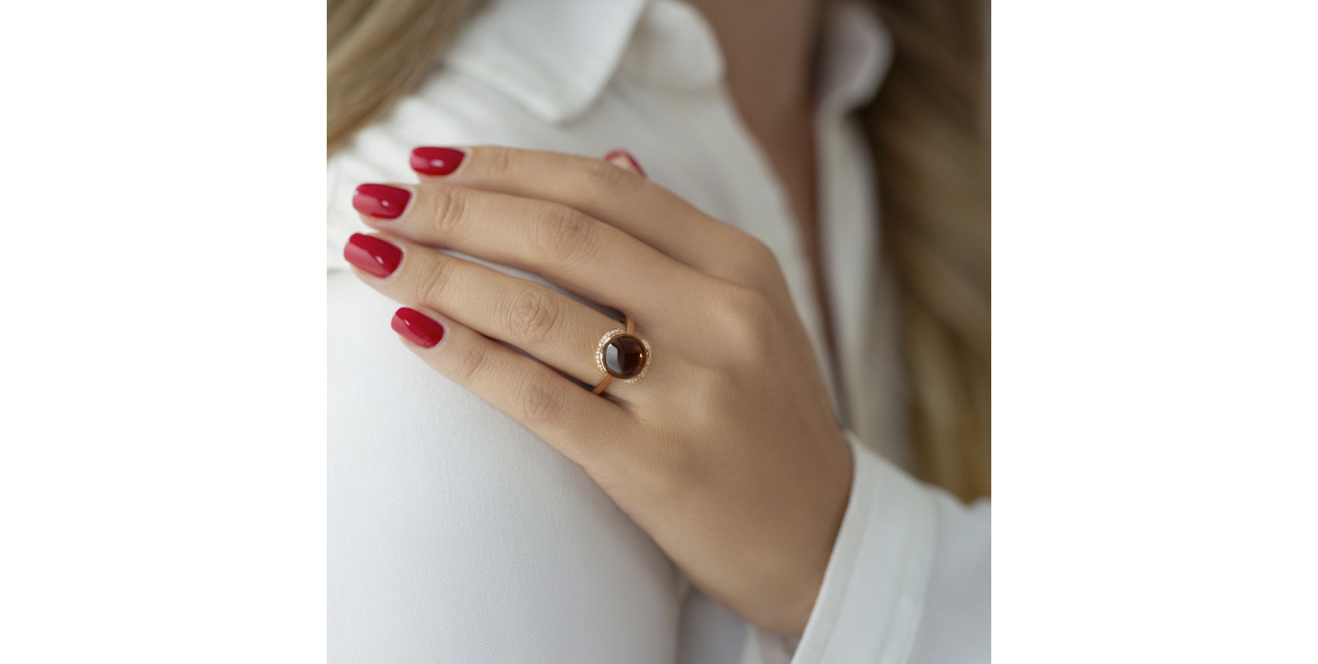 Diamond ring with Quartz Rainbow Princess