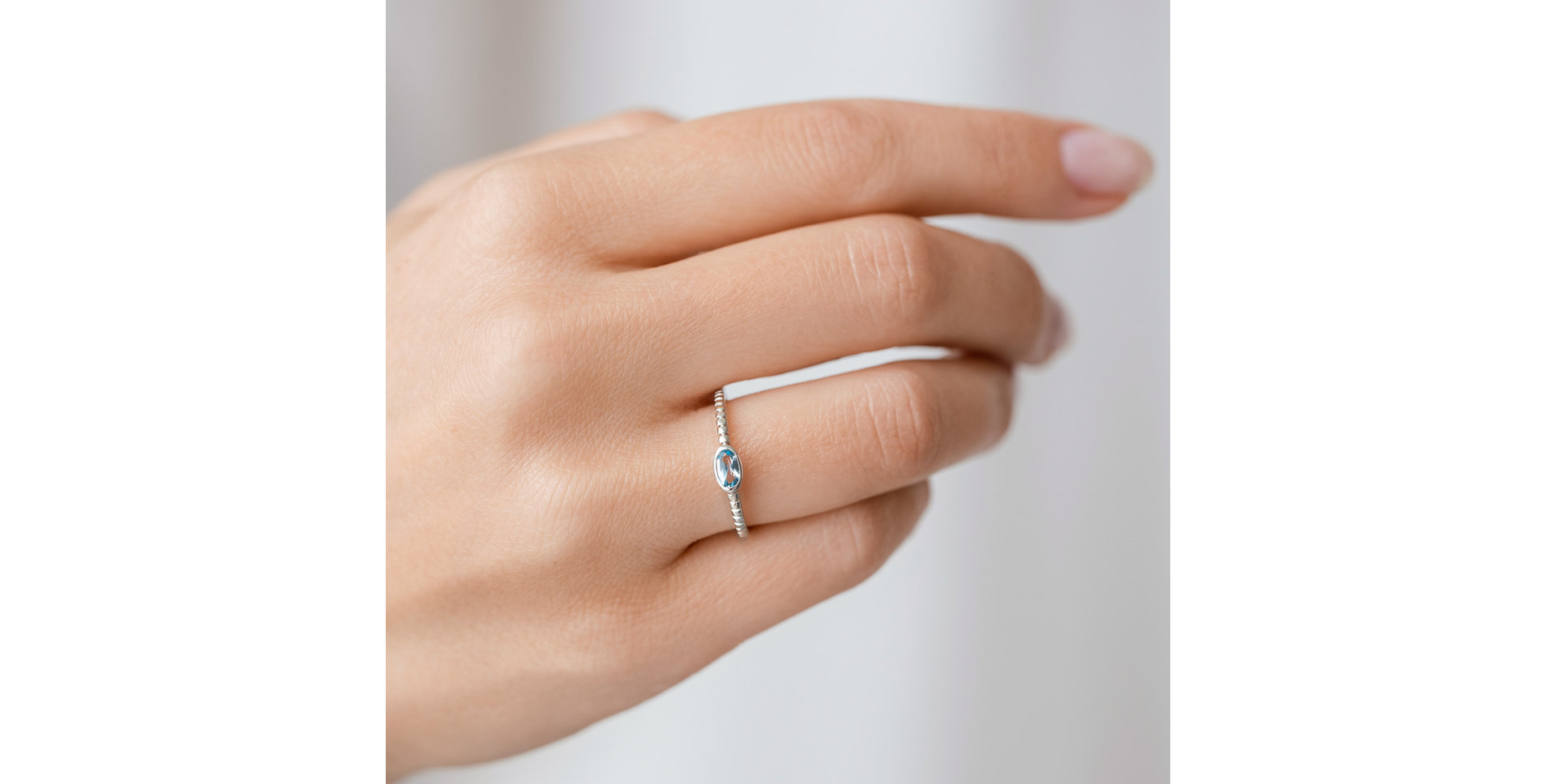 Ring with Topaz Swiss Bonbon