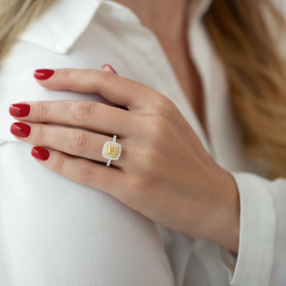 Ring with yellow and white diamonds Sparkling Rise