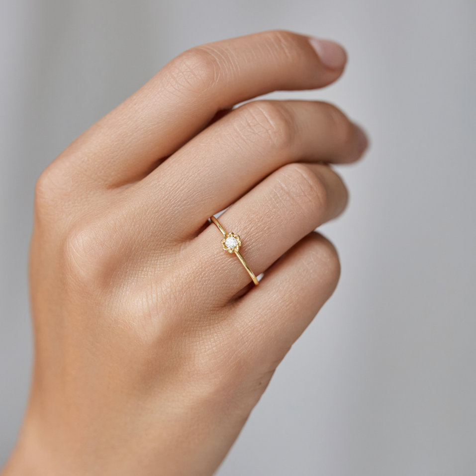 Diamond ring Gorgeous Flower