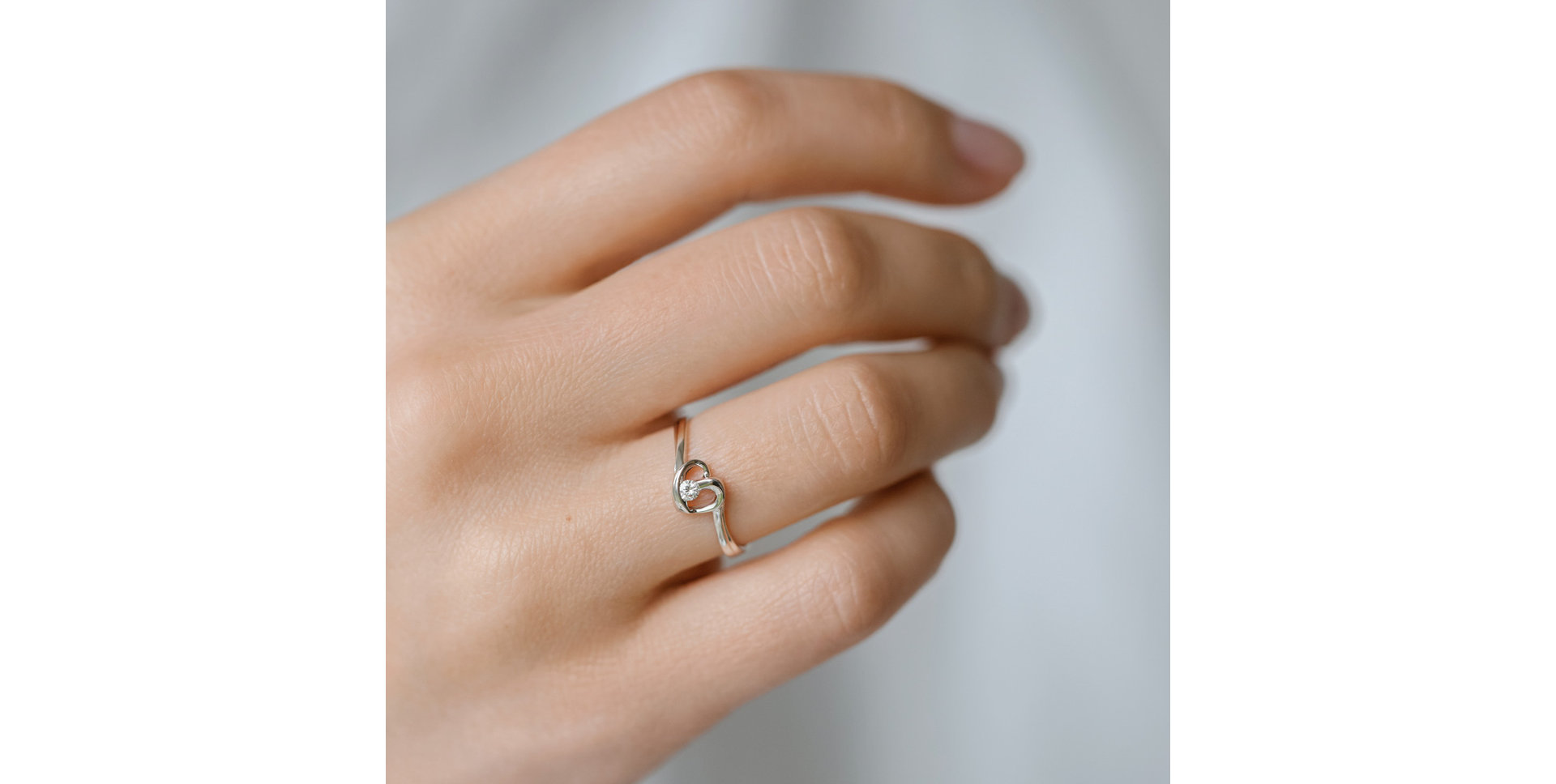 Diamond ring Love Message