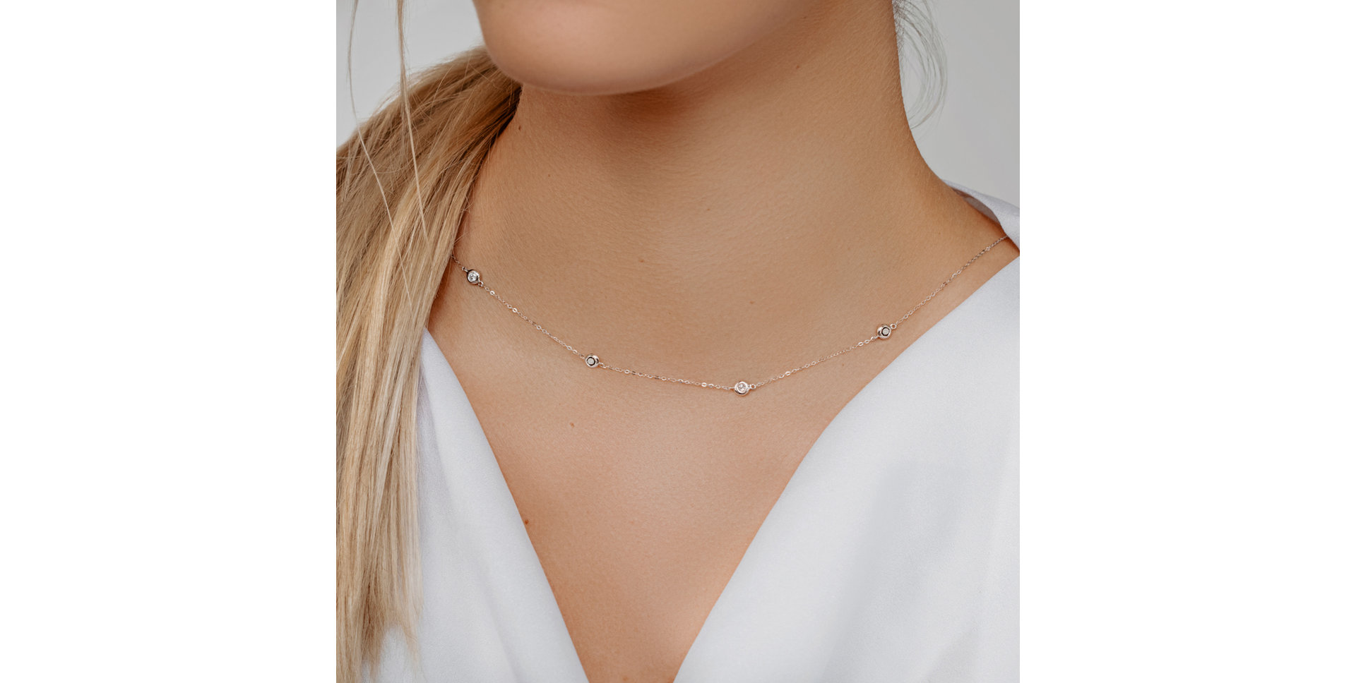 Diamond necklace with Ruby and Sapphire Dots