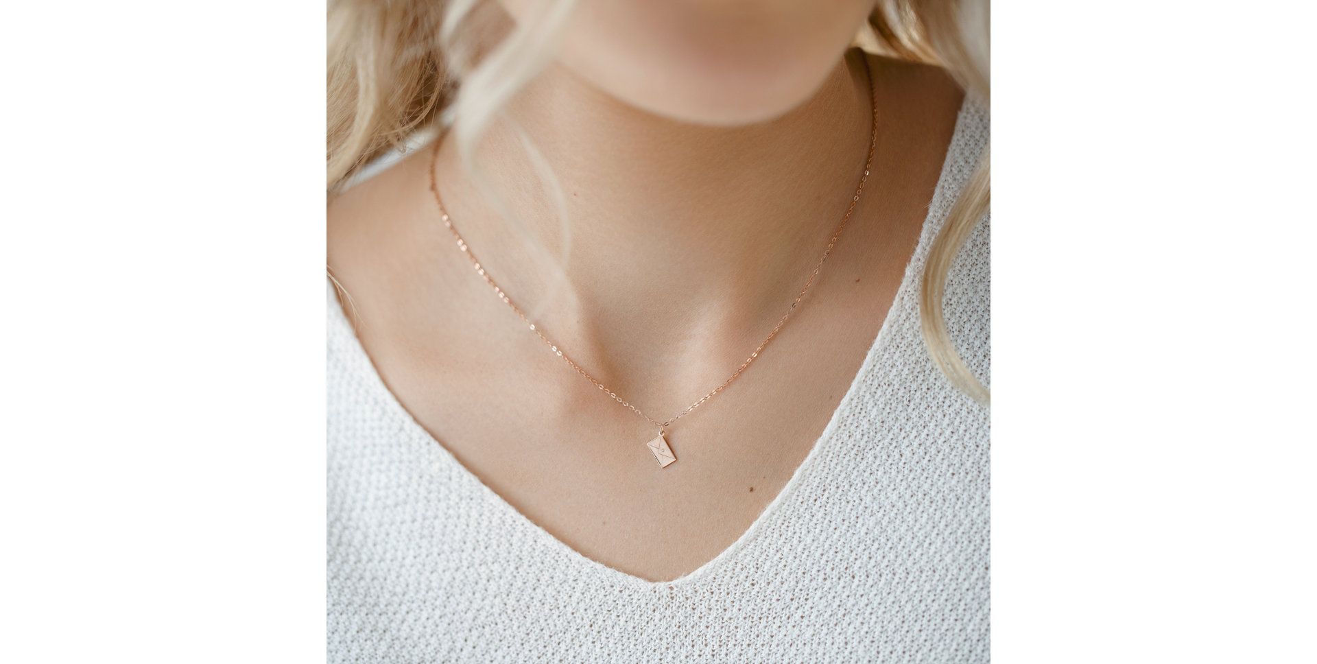 Diamond necklace Letter of Love