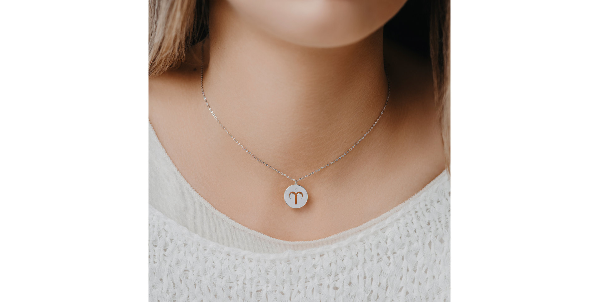 Diamond necklace Aries