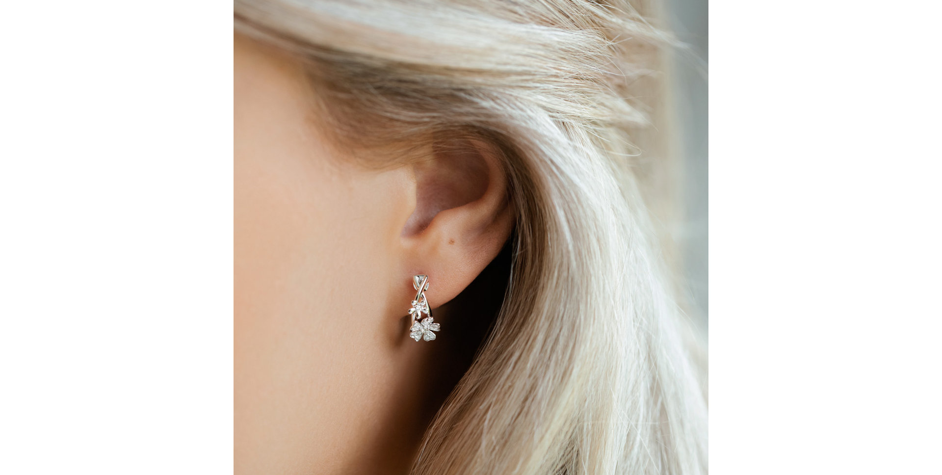 Diamond earrings Floral Beauty
