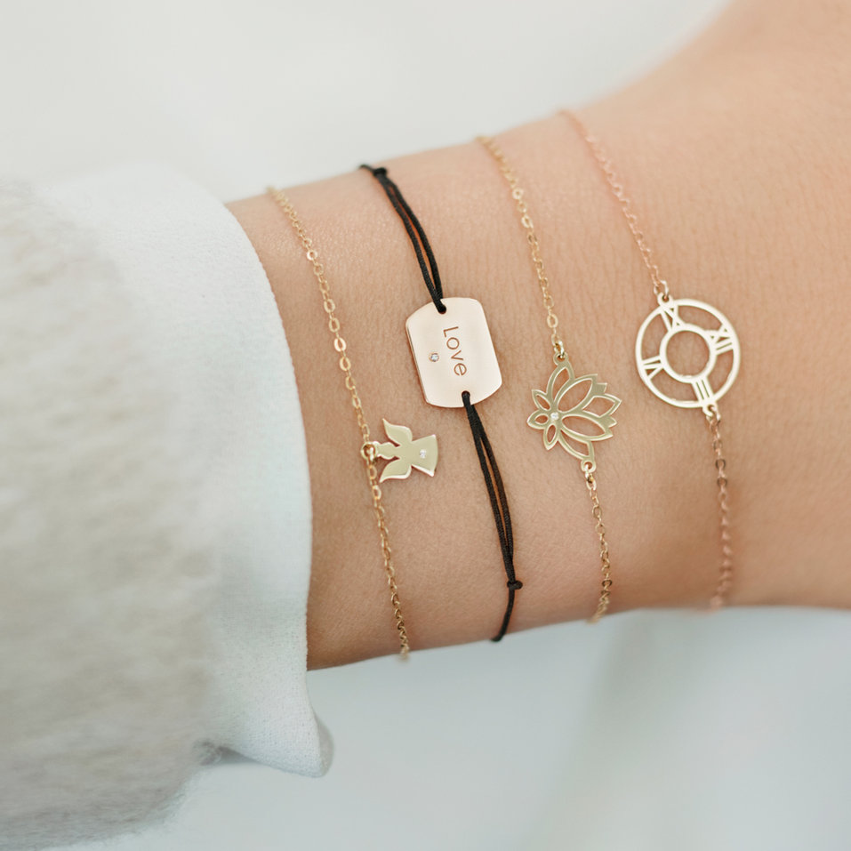 Diamond bracelet Love Stamp