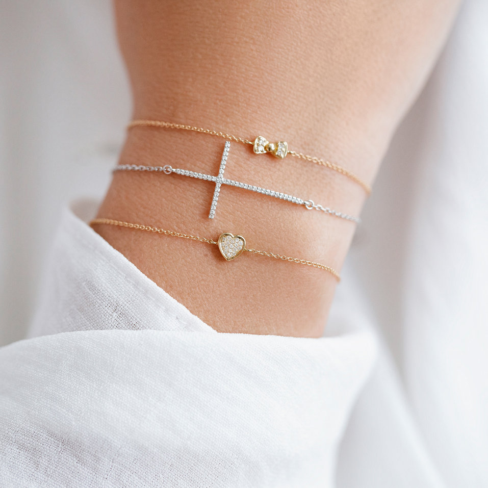 Diamond bracelet Cross