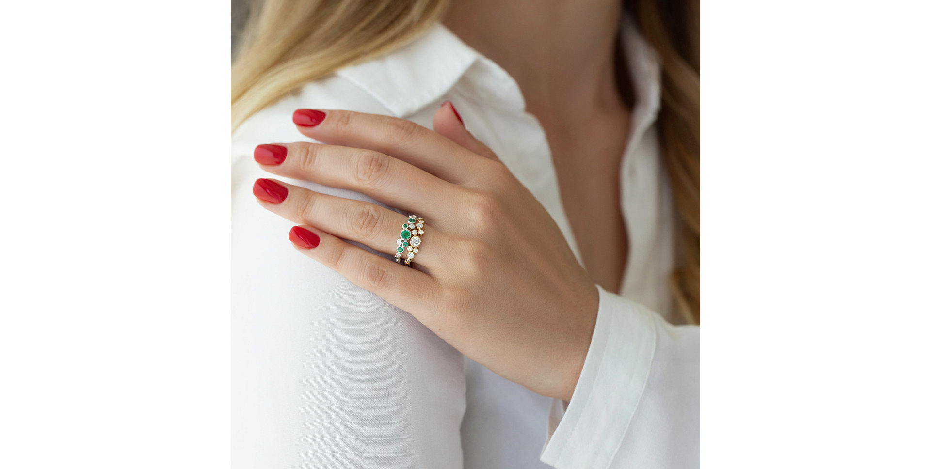 Diamond ring with Emerald Space Joy