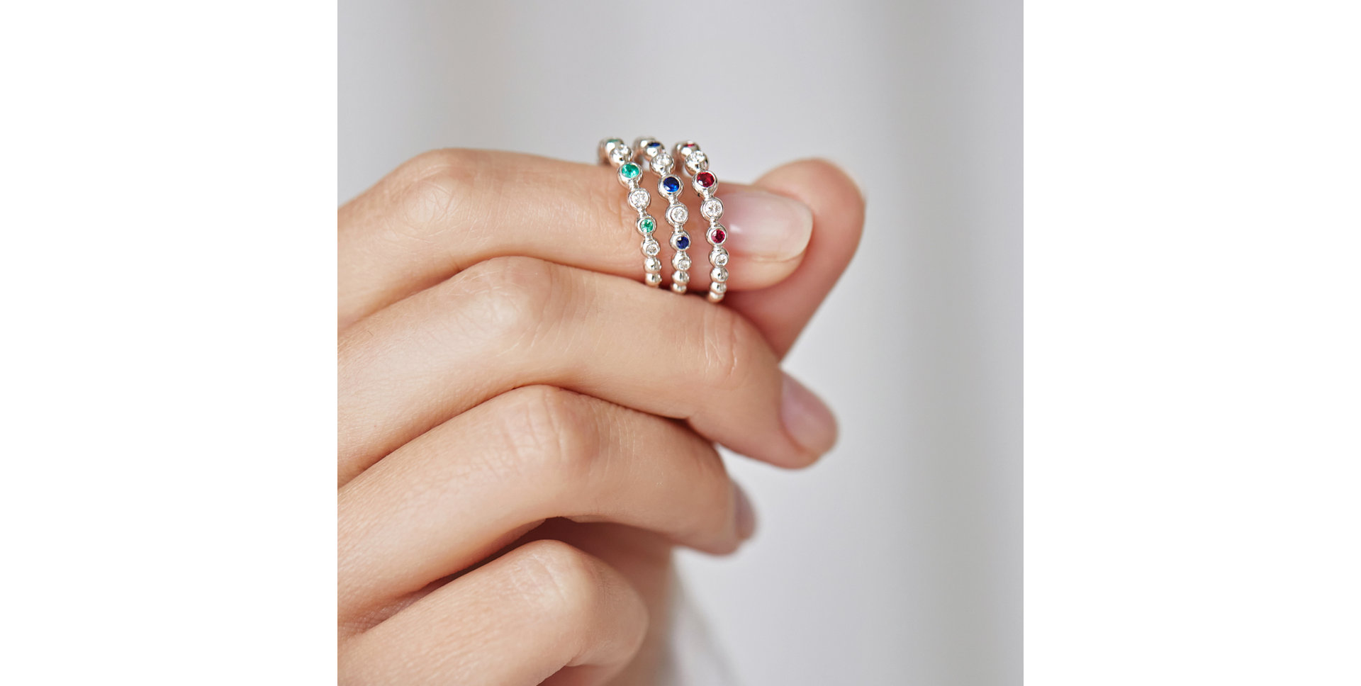 Diamond ring with Ruby Shiny Dots