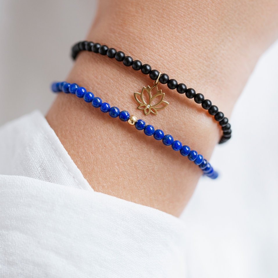 Diamond bracelet with Agate Dark Lotus