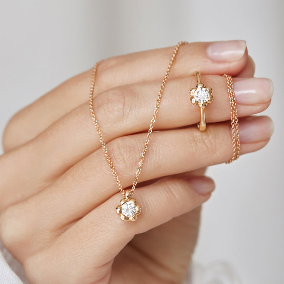 Diamond ring Blooming Love