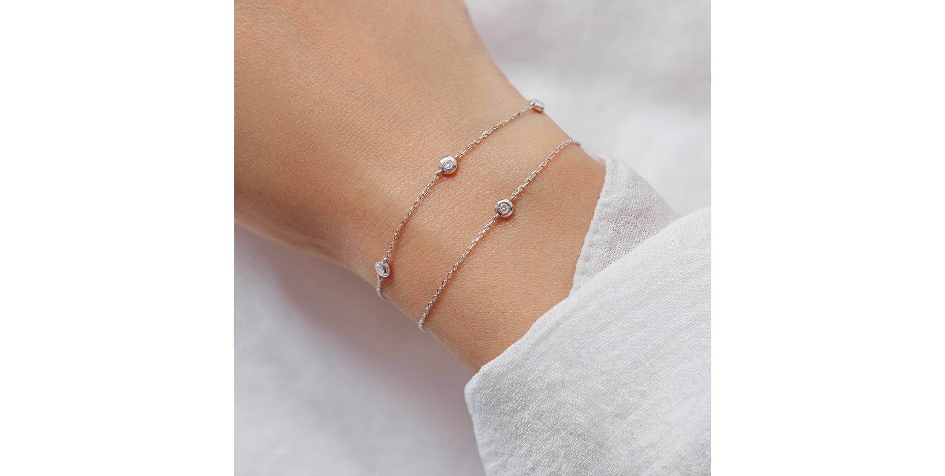Bracelet with diamonds Sparkling Dot