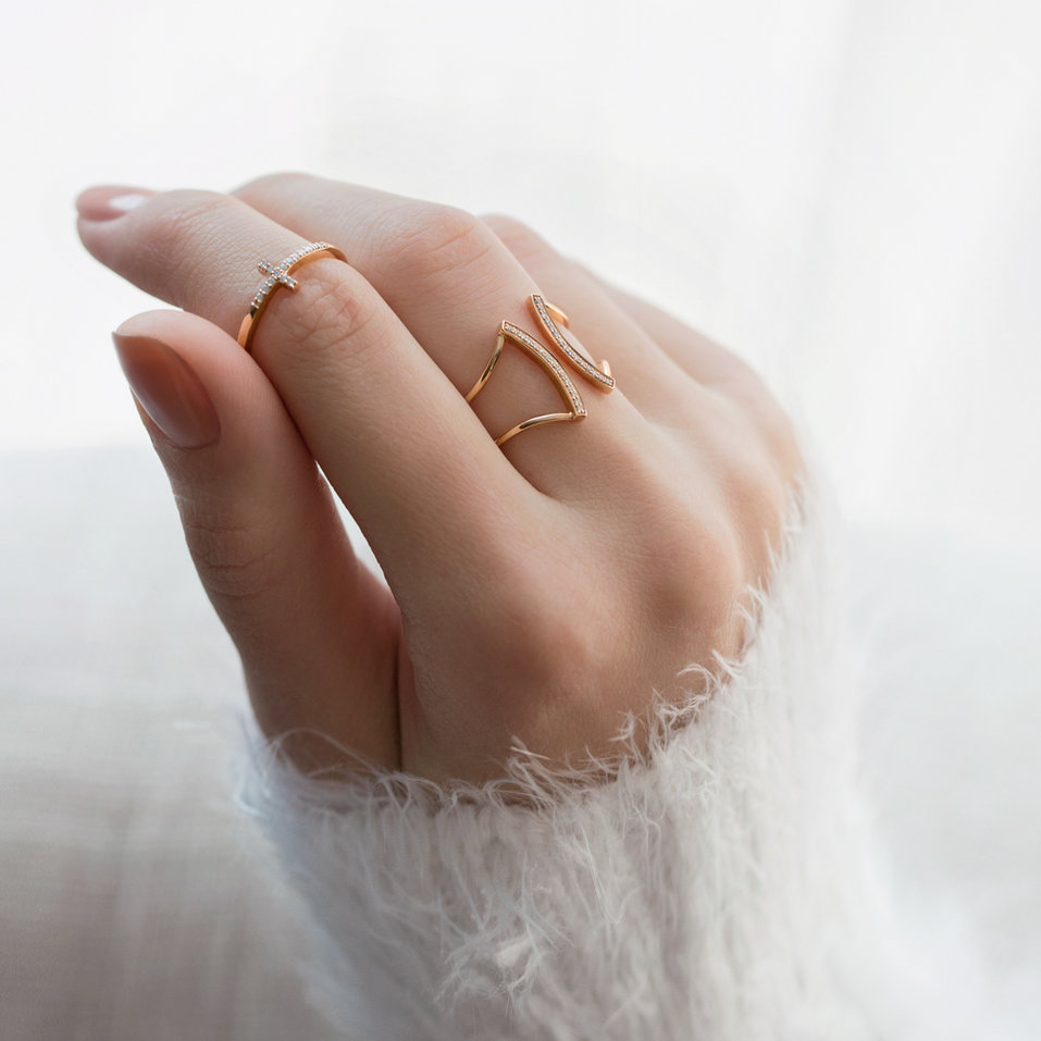 Diamond ring Loyal Belle