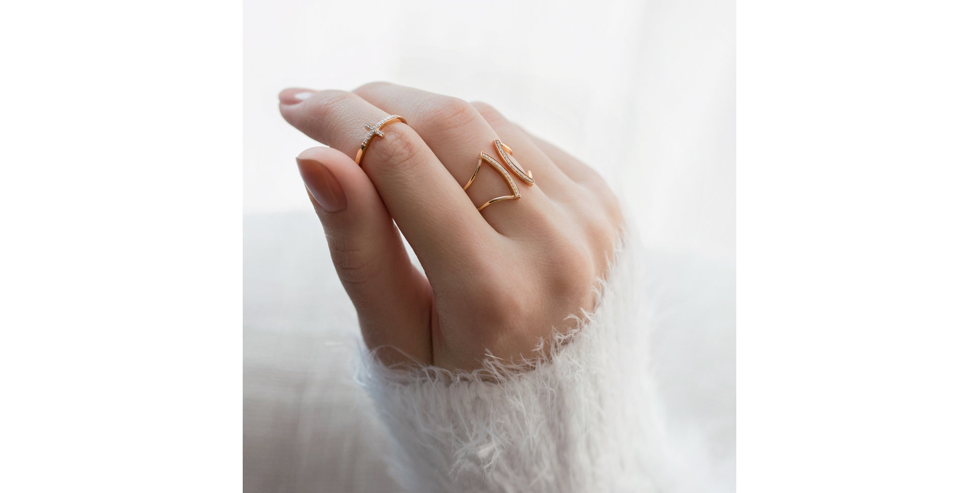 Diamond ring Loyal Belle