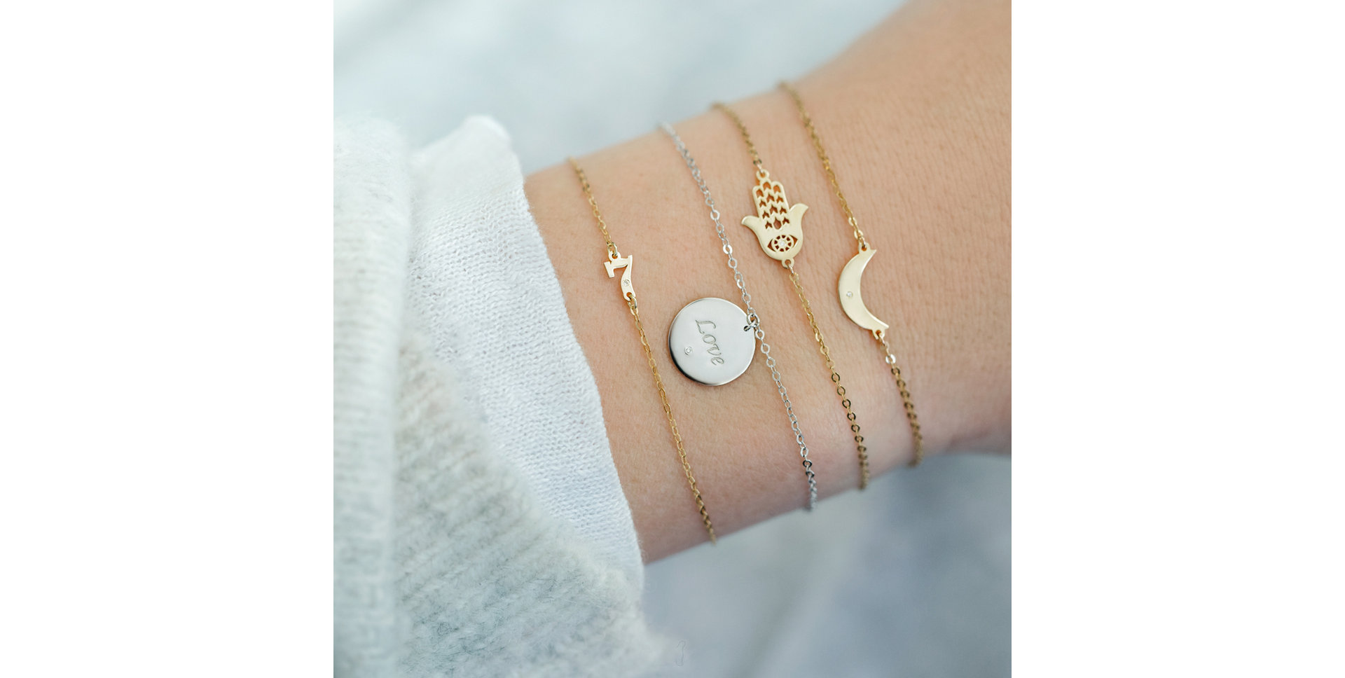 Diamond bracelet Love