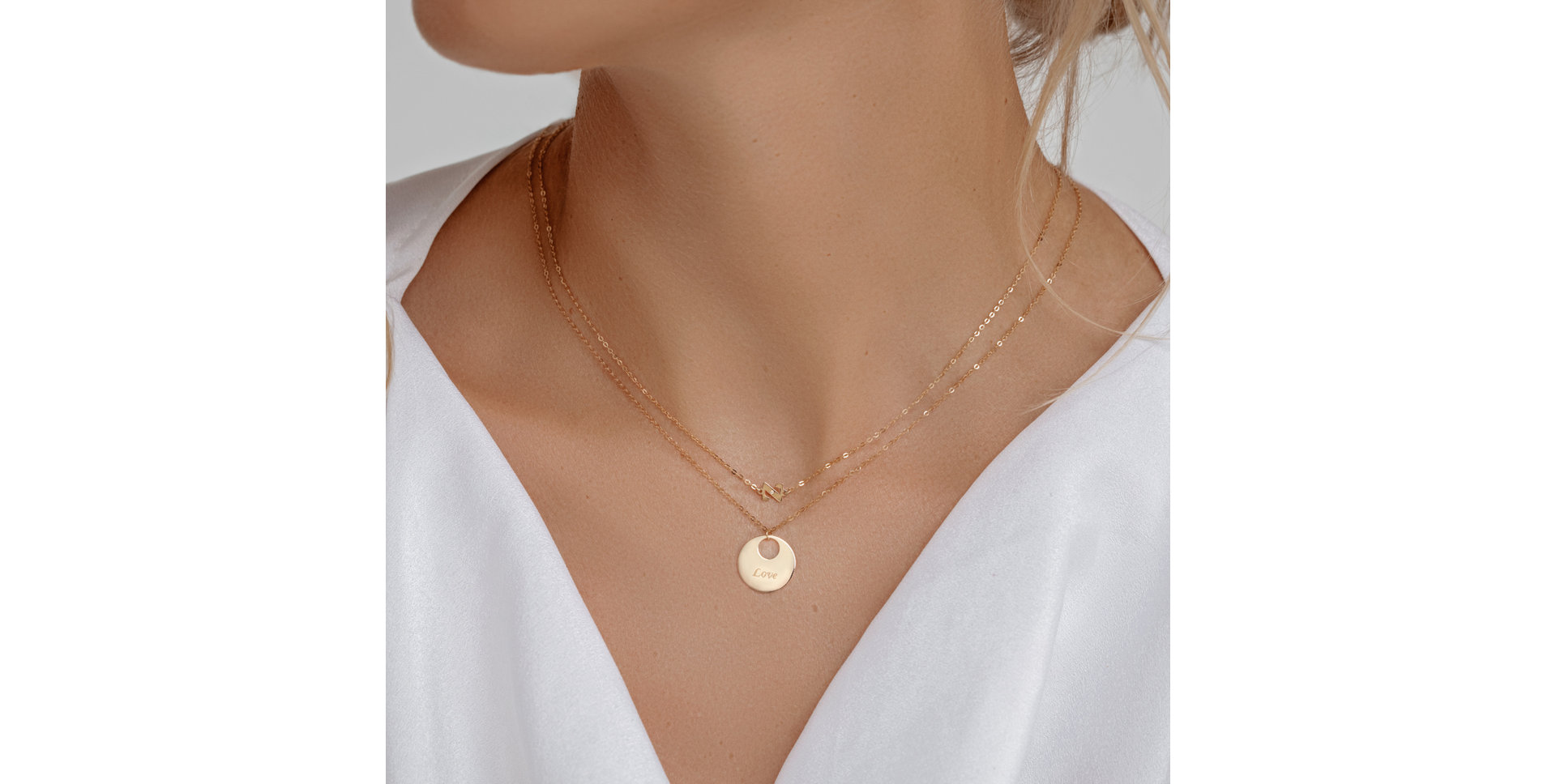 Diamond necklace Love Courier