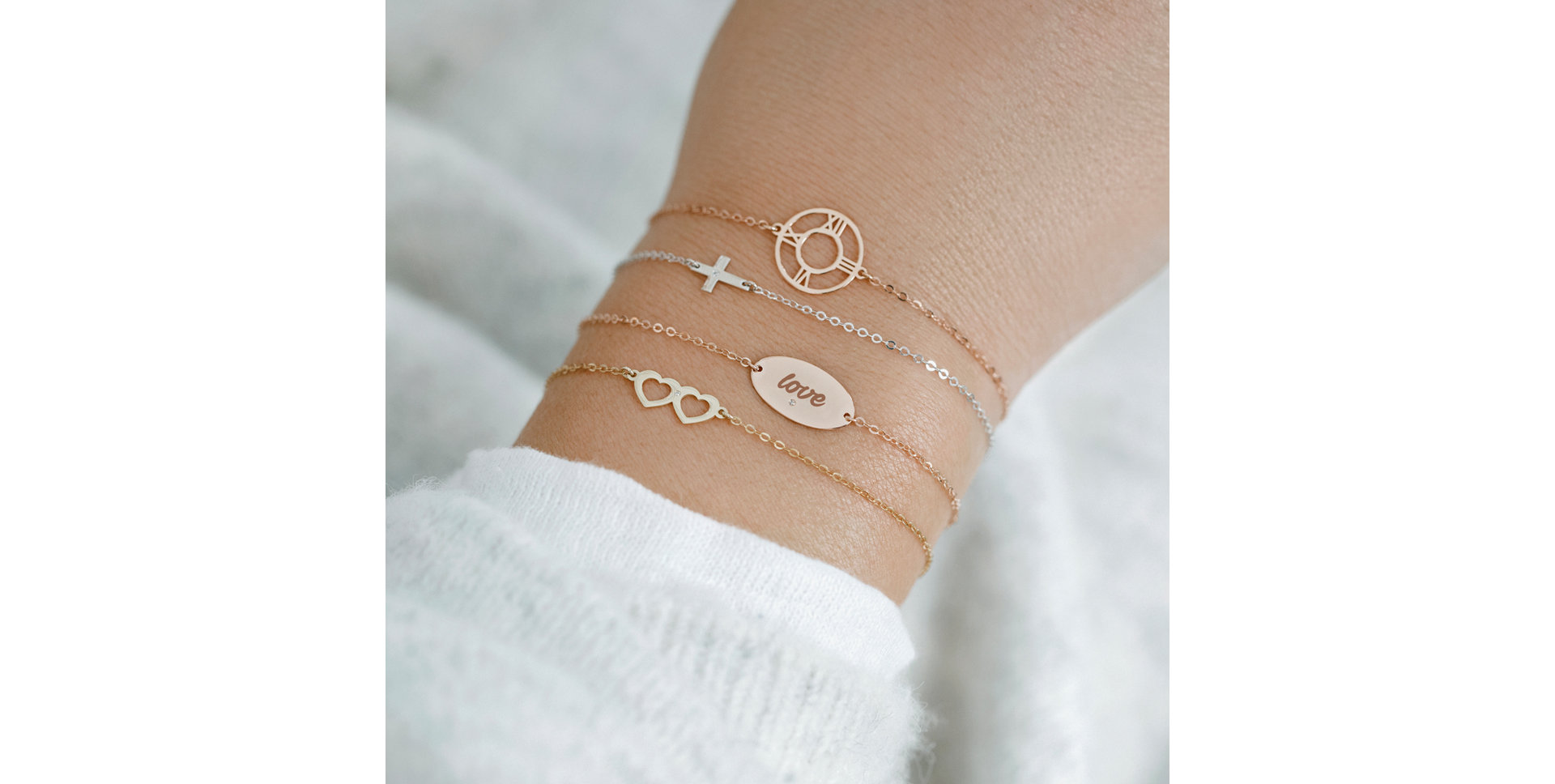 Diamond bracelet Amour Symbol