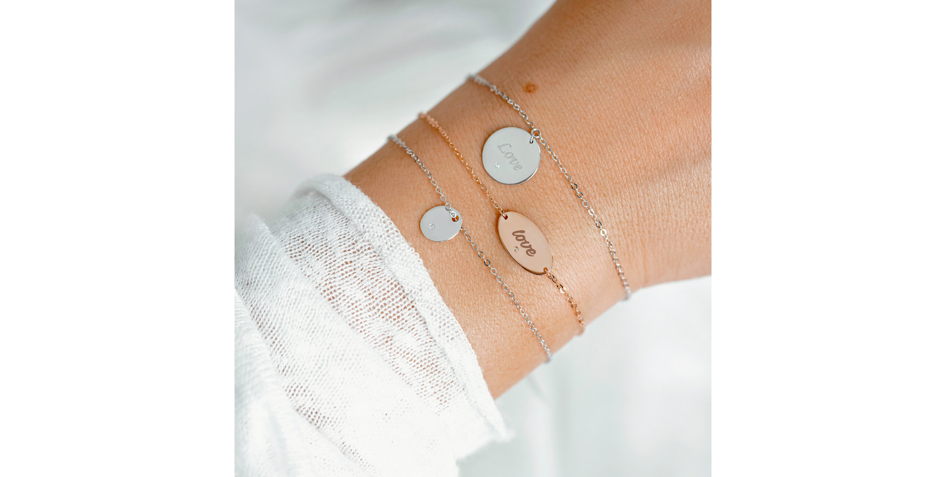 Diamond bracelet Amour Symbol