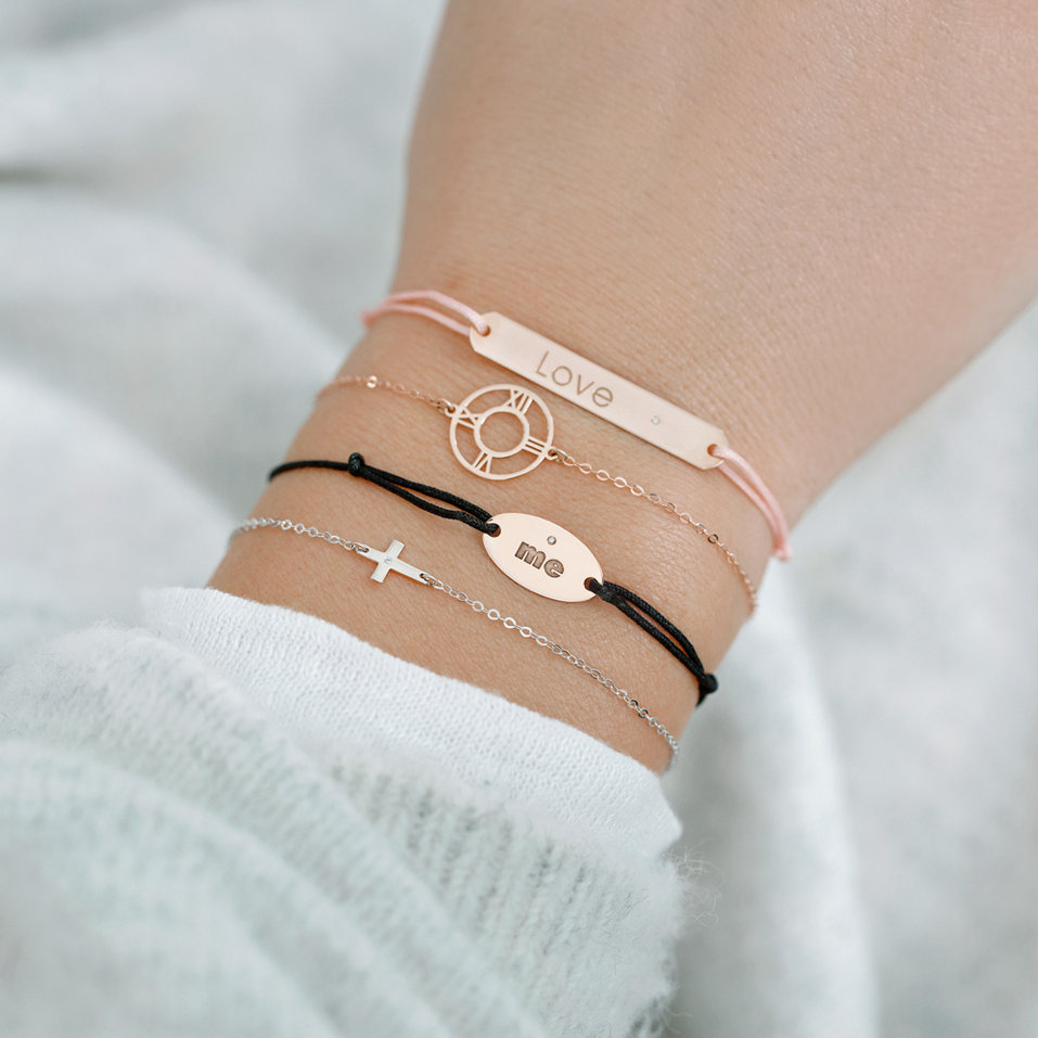 Diamond bracelet with cord Love