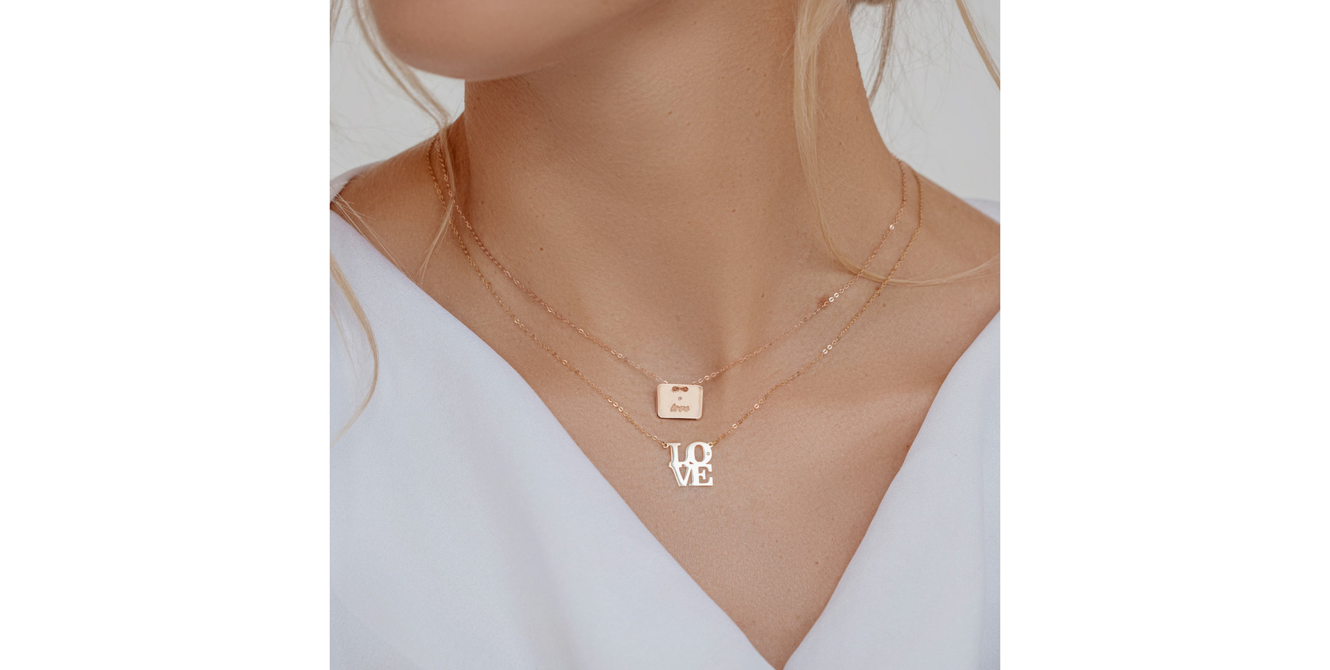 Diamond necklace Love