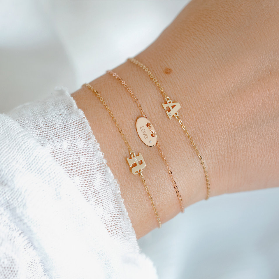 Diamond bracelet Love Stamp Message