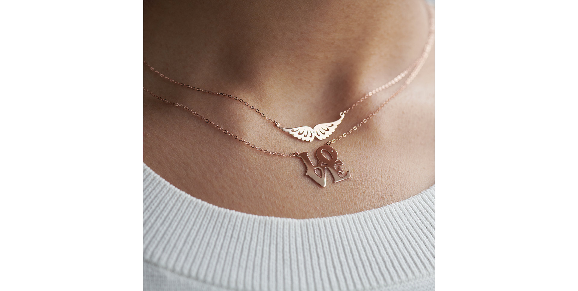 Diamond necklace Wings