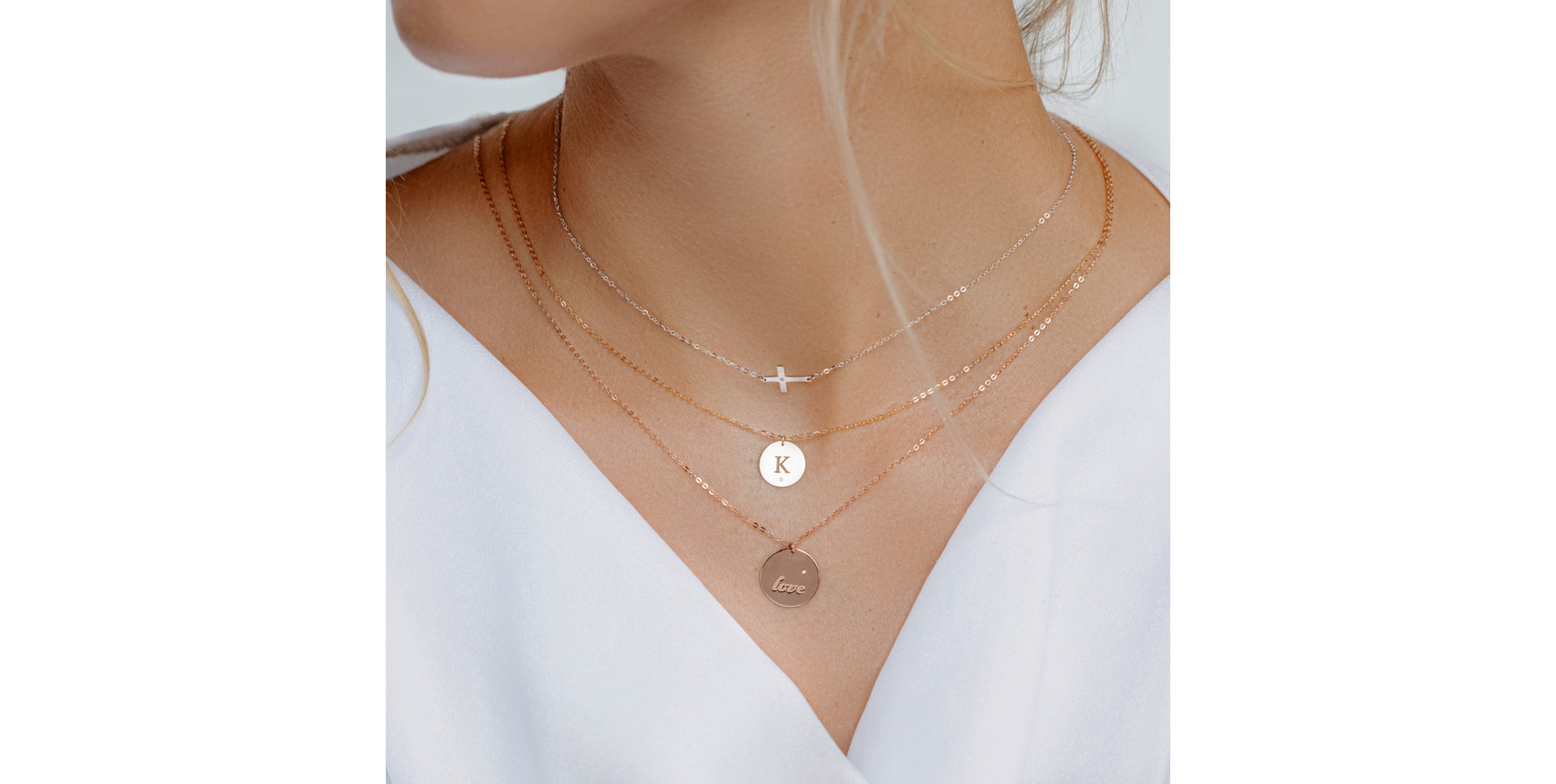 Diamond necklace Love