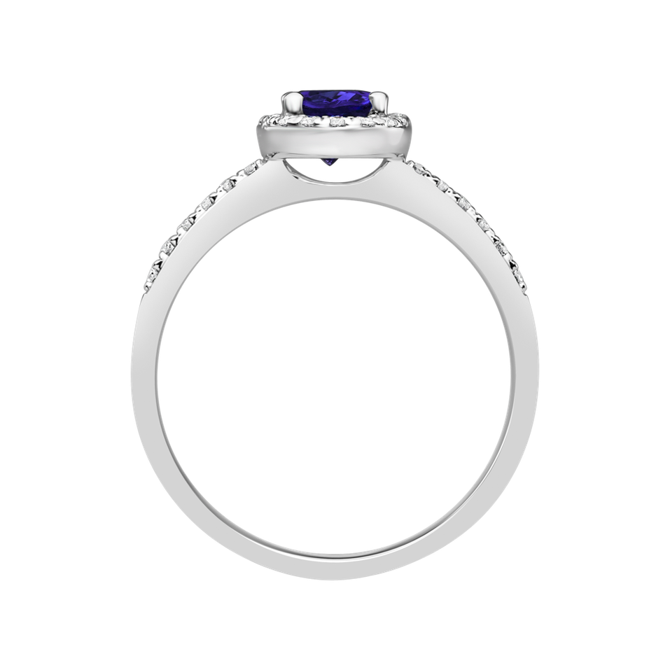 Diamond ring with Sapphire Princess