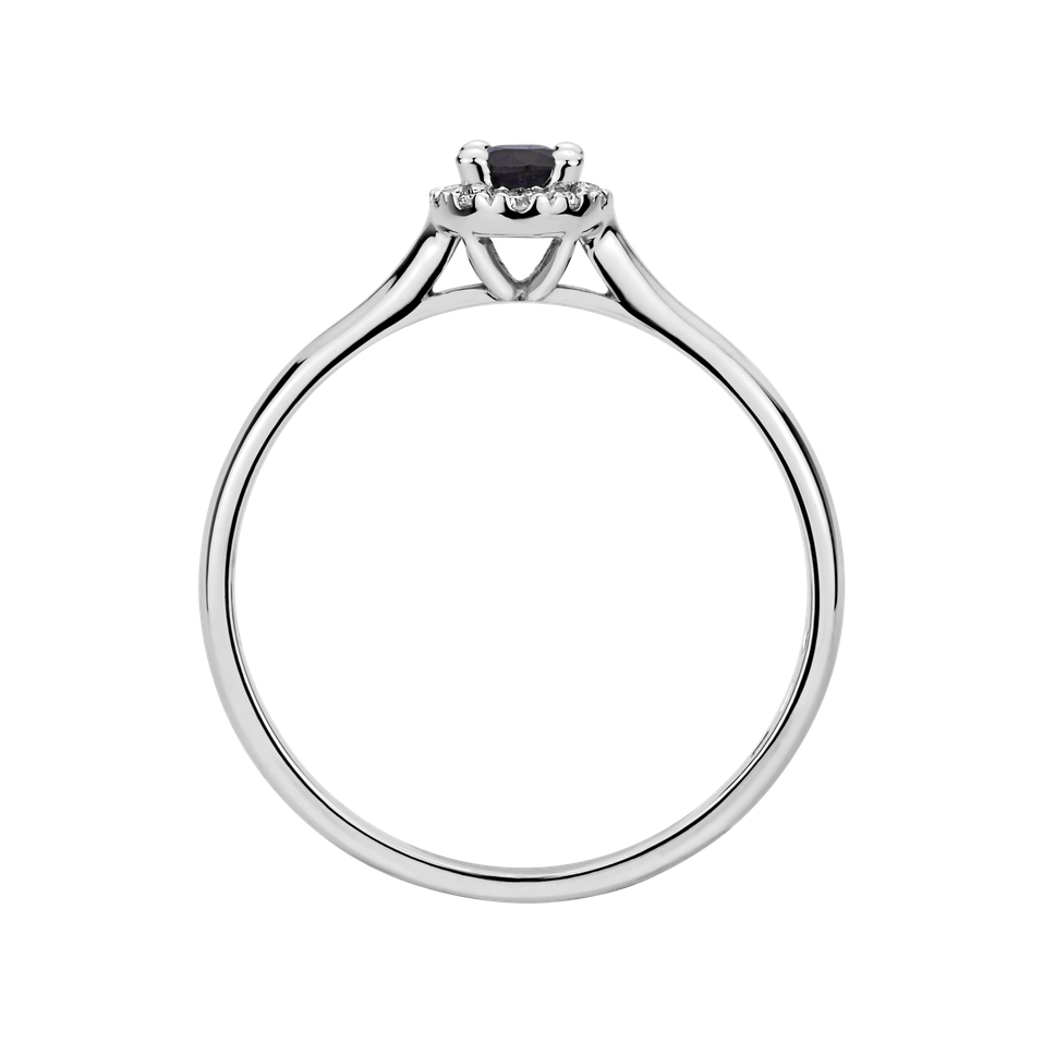 Diamond ring with Sapphire Princess