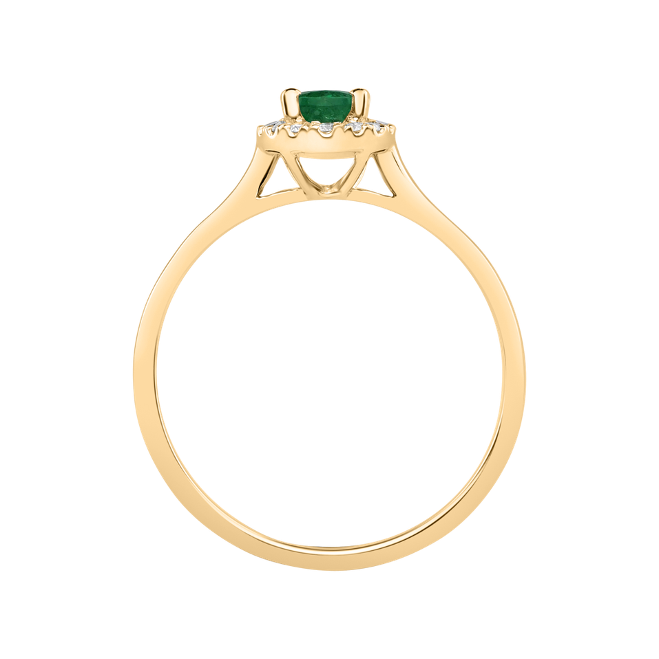 Diamond ring with Emerald Princess