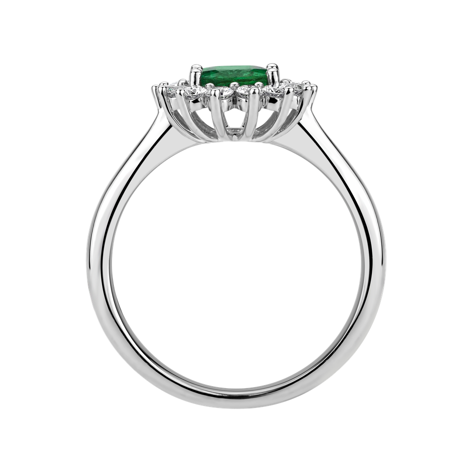 Diamond ring with Emerald Princess