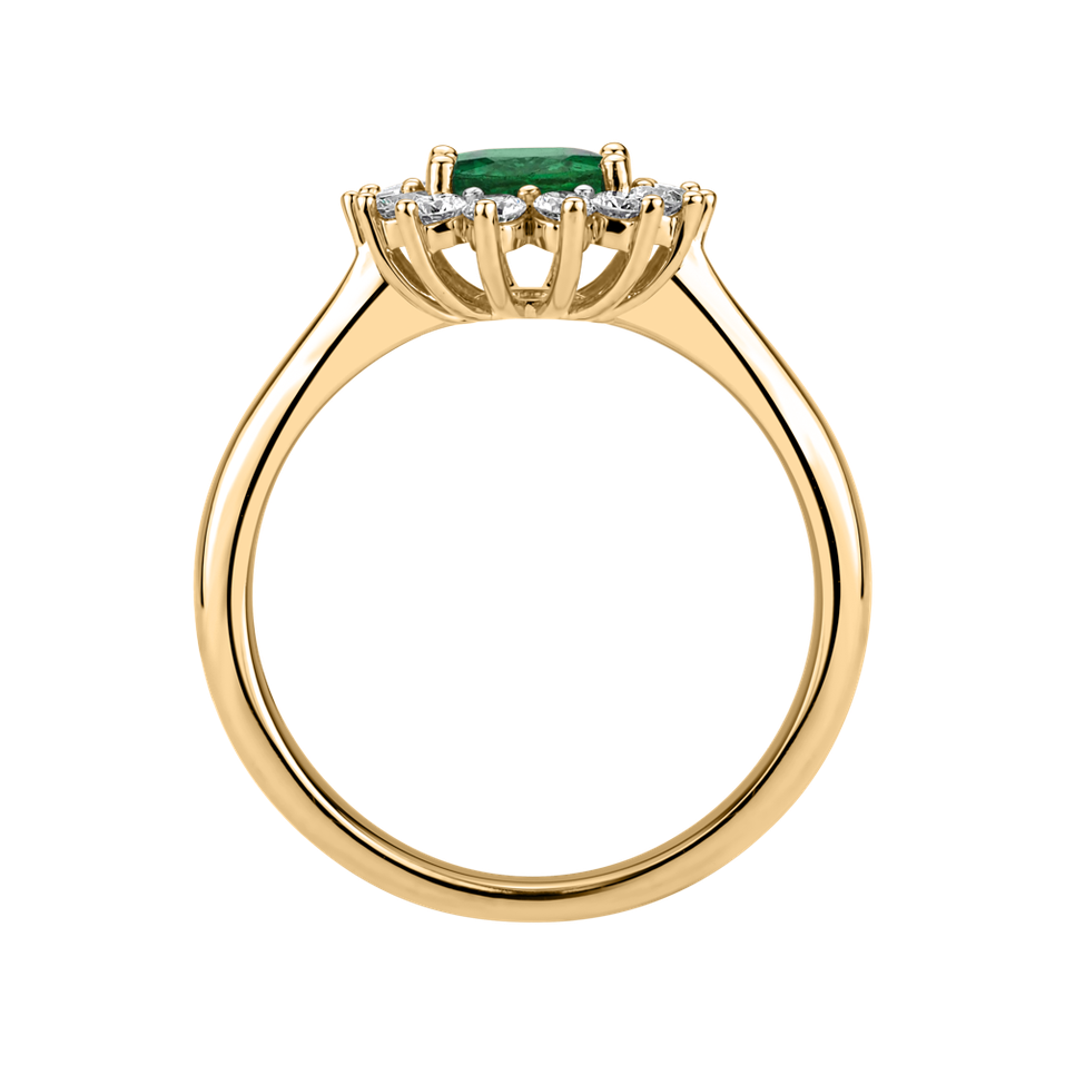 Diamond ring with Emerald Princess